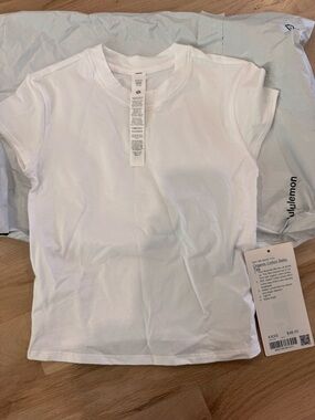lululemon athletica Kids White Short Sleeve Crew Tee
